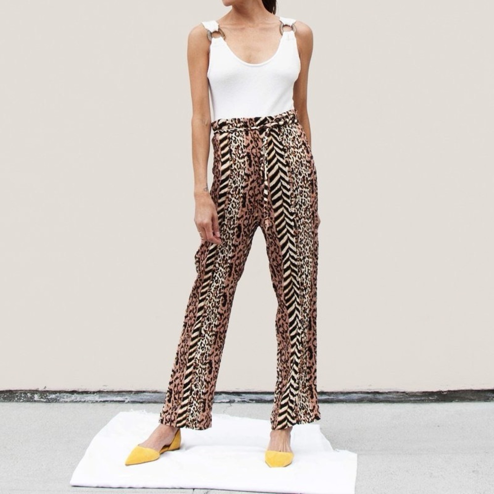 NANUSHKA Luma Pleated Printed Pants in Grannimal